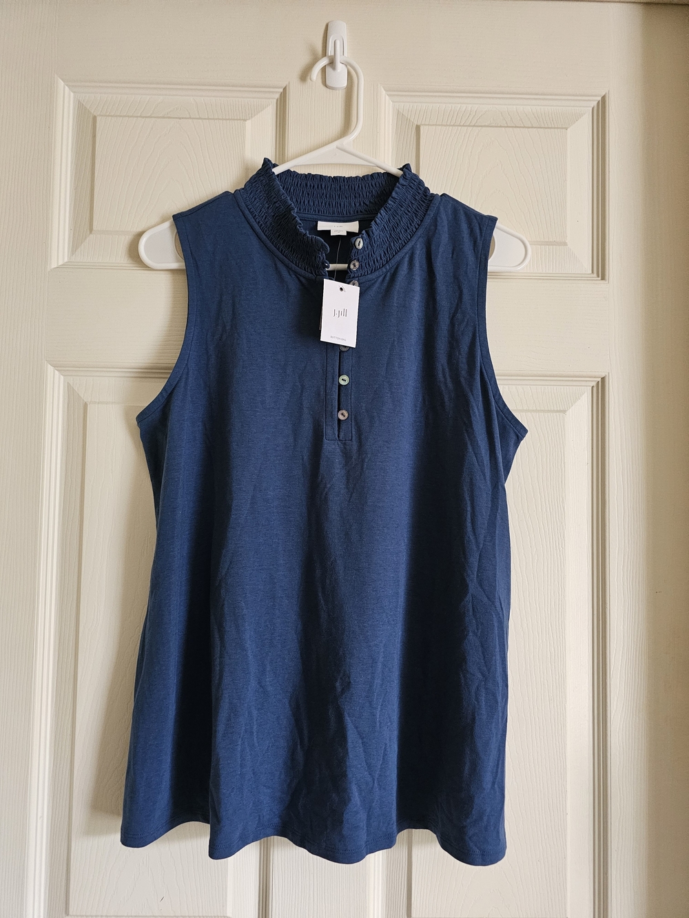J. Jill Women's M Navy Blue Smocked Neck Sleeveless Button-Front Top NWT